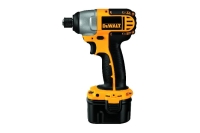 Аккумуляторный ударный винтоверт DeWALT DC 845 KB