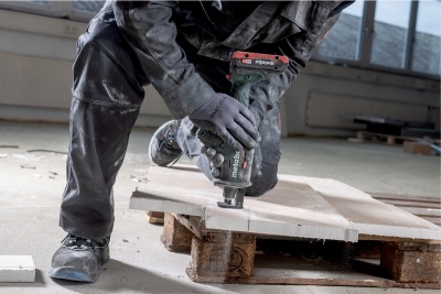 Аккумуляторная ножовка Metabo SSE 18 LTX BL Compact 602366850