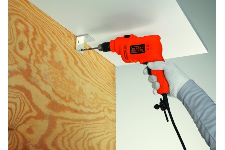 Электронная ударная дрель Black+Decker KR5010