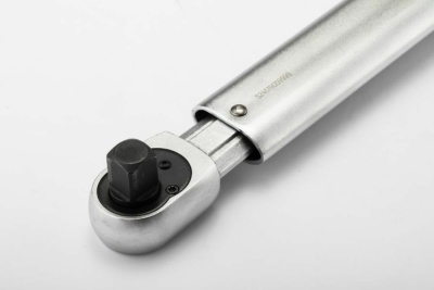 Динамометрический ключ Sata 1/2'' 40-200 Нм 96245