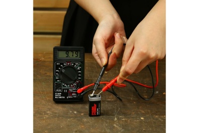 Цифровой мультиметр DEKO DT830B 065-0196