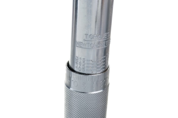 Динамометрический ключ ЭВРИКА 1/2DR 630мм ER-30630