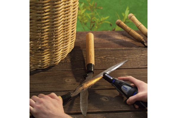 Прямошлифовальная машина Dremel 300 - 30 F0130300MT