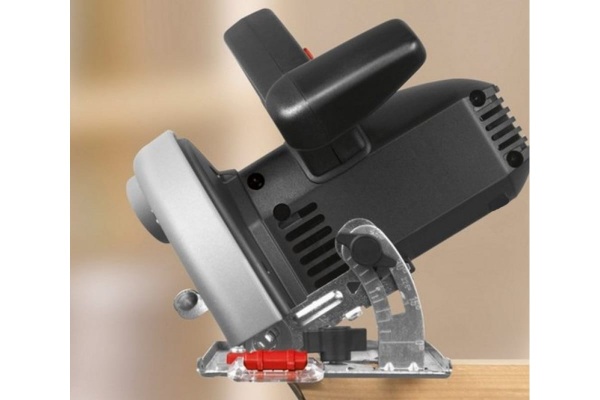 Аккумуляторная дисковая пила Bosch GKS 18 V-LI 0.601.66H.006