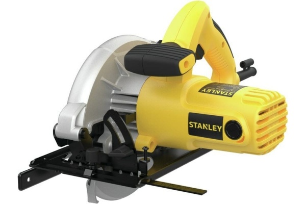 Циркулярная пила Hammer Flex CRP1300D 14288