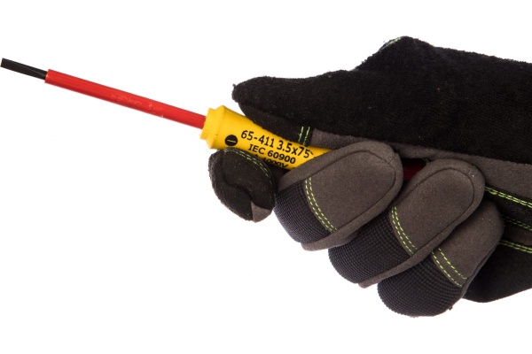 Диэлектрическая отвертка FATMAX 1000V 3.5х75 мм Stanley 0-65-411