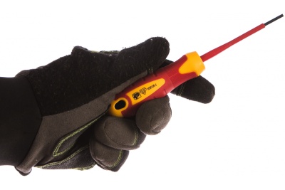 Шлицевая отвертка IEK EXPERT 2,5х0,4х75мм 1000В  TSC-2SL-275