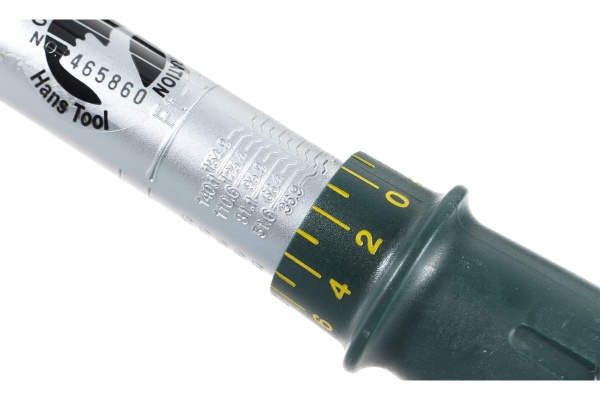 Динамометрический ключ с набором рожковых насадок Hans 13-30, 40-200 Nm, 1/2" 4673