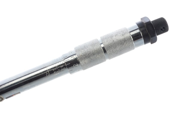 Динамометрический ключ 1/4 5-25Нм 280мм AV Steel AV-507025