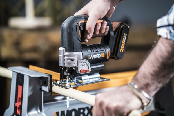 Аккумуляторный лобзик WORX W543