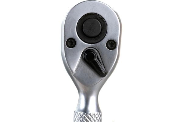 Реверсивная короткая трещотка с накаткой 1/4 L-90мм 72 зуба ROCKFORCE RF-802226