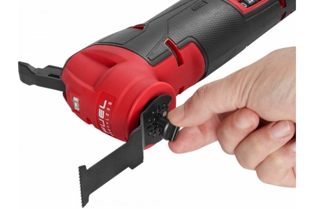 Аккумуляторный мультитул Milwaukee M12FMT-422X FUEL 4933472239