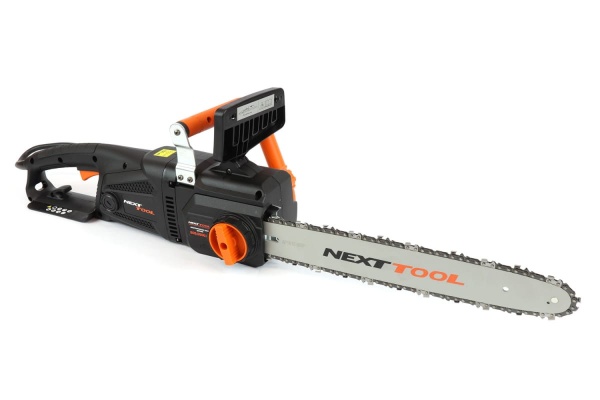 Электрическая цепная пила NEXTTOOL ECS-2600-16 400070