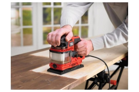 Вибрационная шлифмашина Black+DECKER KA 330 EKA