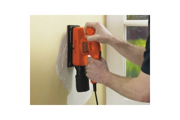 Плоскошлифовальная машина Black&Decker KA310-QS