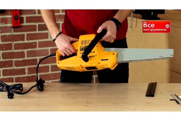 Аллигаторная пила DEWALT DW 391
