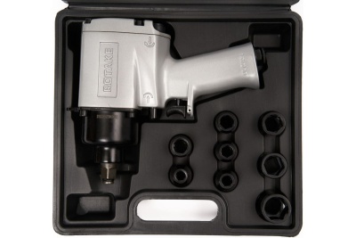 Пневматический гайковерт Rossvik 1/2", 720 Hм, с набором головок RT-5270K