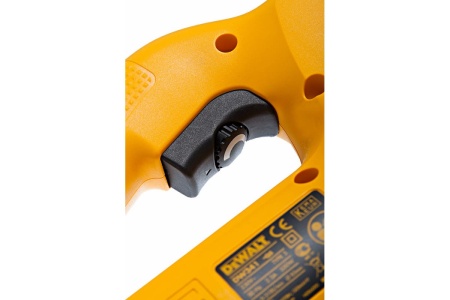 Лобзик DEWALT DW 341 K