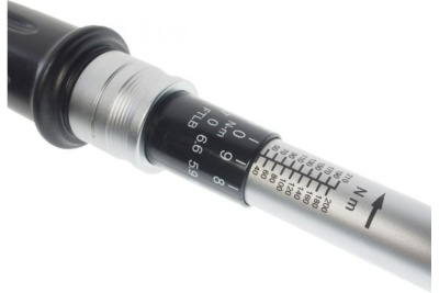 Динамометрический двухсторонний ключ JTC 1/2" 6686