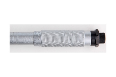 Динамометрический ключ (3/8 20-110 Nm) YATO YT-0750