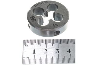 Плашка М12 х 1,25 мм СИБРТЕХ 77030