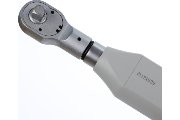 Динамометрический электронный ключ c USB CMT 2-10 Нм, градация 0.01 Нм, ЖК-дисплей, +/-1%, 3/8" CMTC-10B