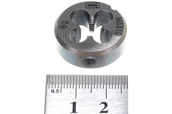 Плашка М8 х 1,0 мм СИБРТЕХ 77019