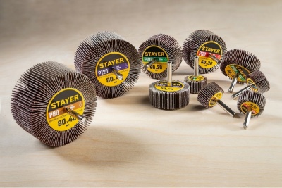 Круг шлифовальный лепестковый на шпильке STAYER P320, 30x15 мм 36606-320
