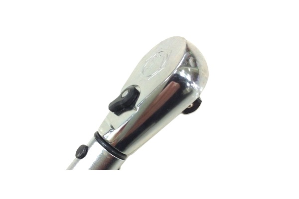 Динамометрический ключ 1/2 дюйма DR 40-200 Нм Sata 96312