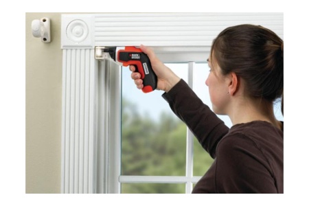 Аккумуляторная отвертка Black+DECKER KC 460 LN