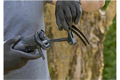 Сабельная пила Black&Decker BES301-QS