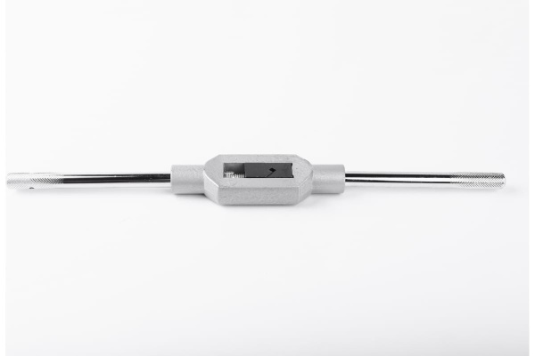Вороток для метчиков ИПК М4-М12 Р vorotokM4-M12R