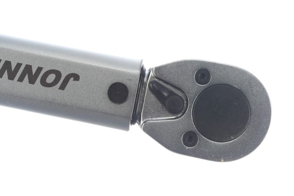 Динамометрический ключ Jonnesway T04250 (Т04М250), 1/2" DR