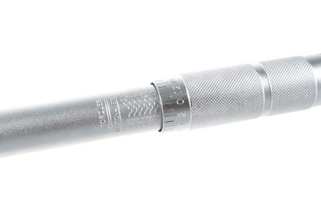 Динамометрический ключ 42-210Nm FORCE 6474450K