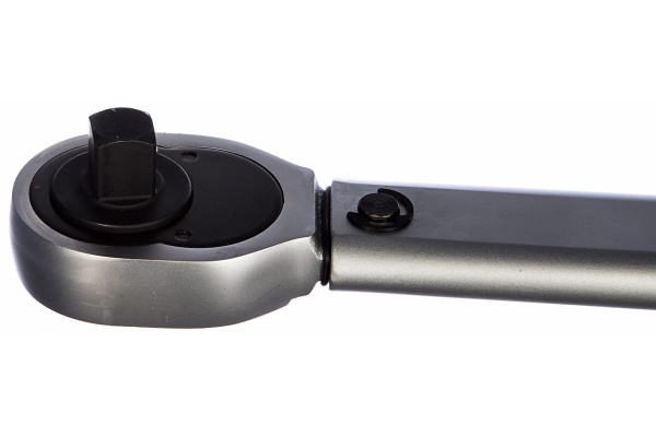 Динамометрический ключ Jonnesway T04700, 3/4"DR, 140-980 Нм