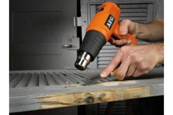 Термопистолет DEWALT D 26411