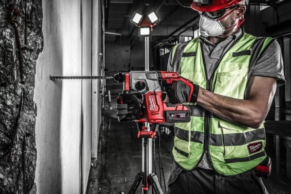 Аккумуляторный перфоратор Milwaukee M18 BLH-502 4933478894