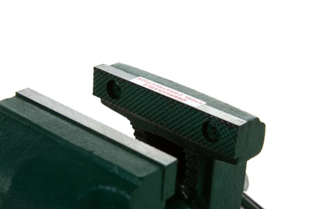 Слесарные тиски Jonnesway C-A8 100 мм сталь 48746