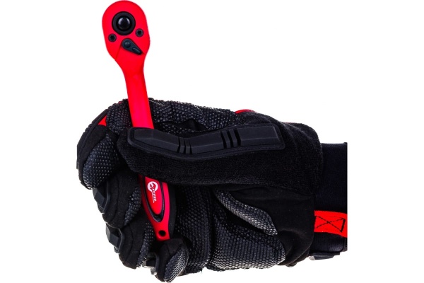 Рукоятка с храповым механизмом INTERTOOL на 72 зуба 1/4 изогнутая Cr-v, Professional HT-2107