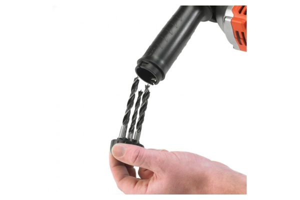 Электронная ударная дрель Black+Decker KR806K