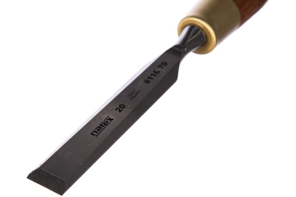 Плоская стамеска с ручкой NAREX WOOD LINE PLUS 20 мм 811670