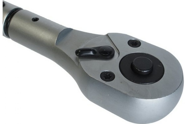 Ключ динамометрический 3/4" усилие затяжки 150-800Nm, длина 1100мм JTC 6689