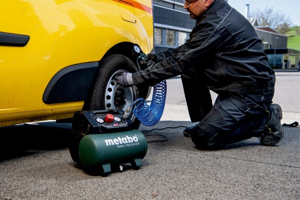 Безмасляный компрессор Metabo Basic 160-6 W OF 0.9 кВт, 6 л 601501000