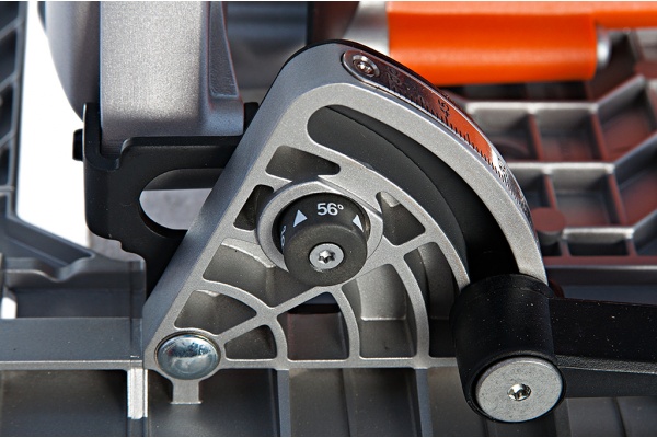 Дисковая пила AEG KS 55 C 411830