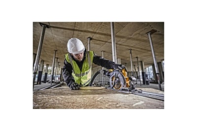 Дисковая пила DEWALT 18В XR DCS391N