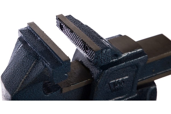 Стальные тиски ЭВРИКА G.S. стандарт 100мм, вес 4.5кг ER-19110