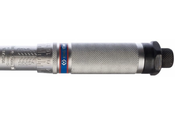 Динамометрический ключ KING TONY 34223-1A, 1/4", 5-25 Нм, футляр
