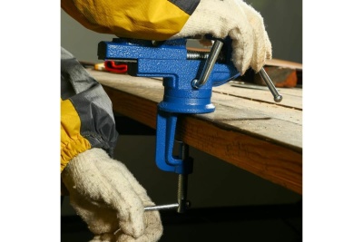 Слесарные тиски DEKO CL08, настольные, поворотные, 60 мм 065-0960