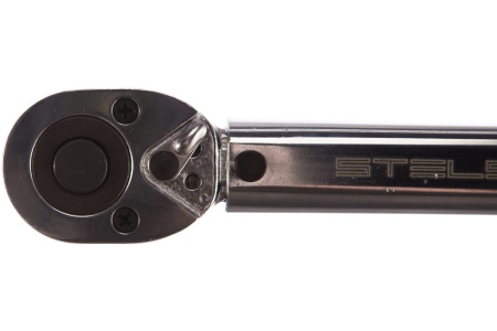Динамометрический ключ 28-210 Нм, 1/2", CrV, хромированный, быстрый сброс STELS 14159