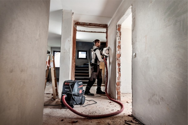 Отрезная машина Metabo TE 24-230 MVT CED 60 мм 600434500